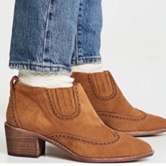 Madewell Shoes - Madewell The Grayson Brogue Chelsea Bootie J8292 Suede Ankle Boots US Size 8